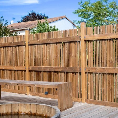 Gite "Le Mesminois" Etablissement Avec Espace Bien-Etre Et Sauna Saint-Mesmin  Εξωτερικό φωτογραφία